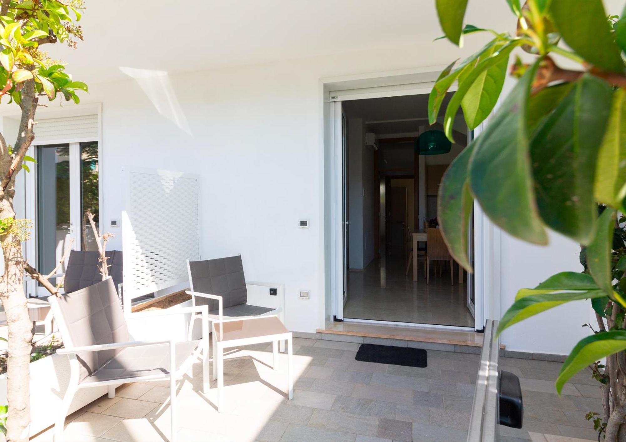 Iria Residence Torre dell'Orso Exterior photo