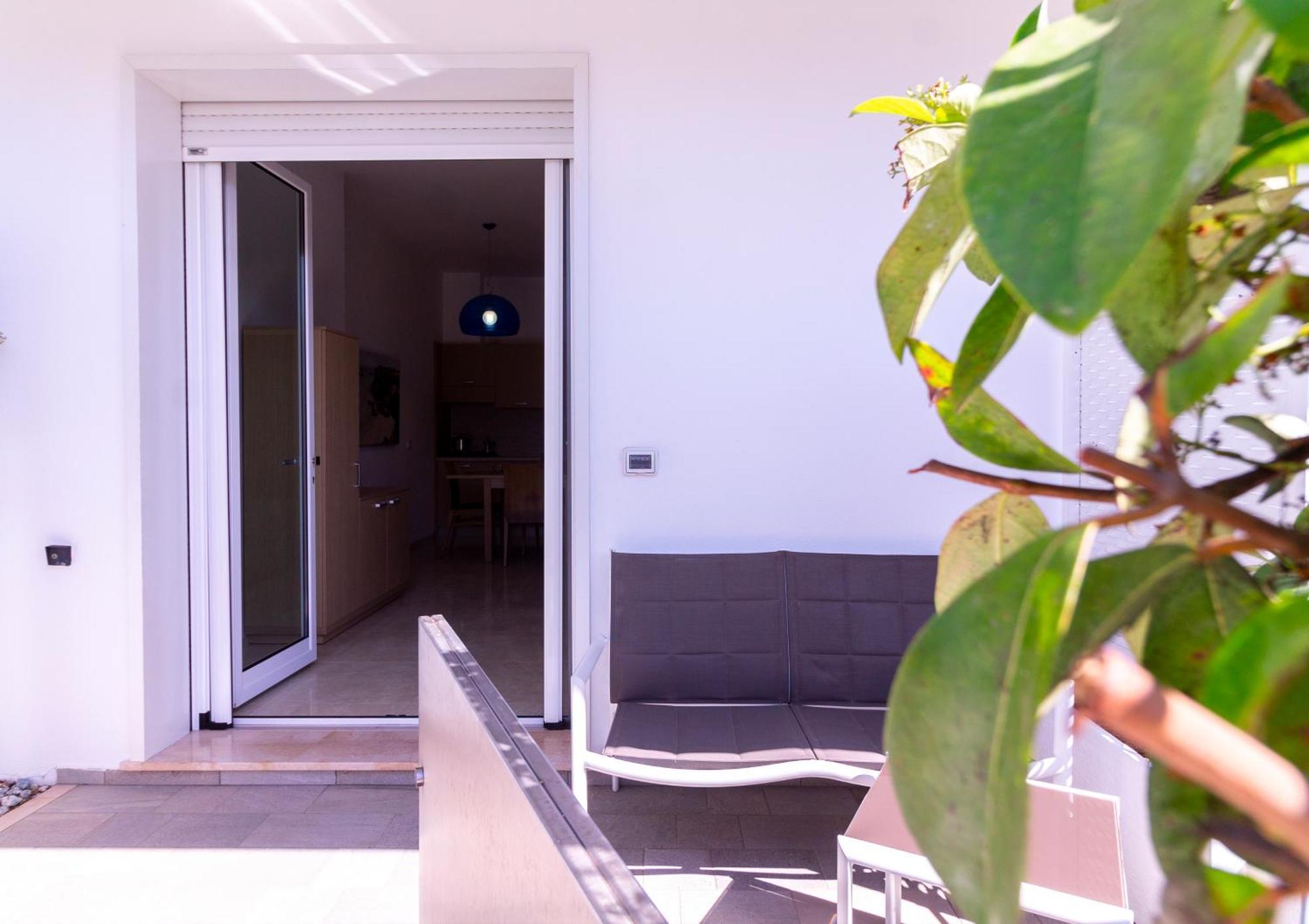 Iria Residence Torre dell'Orso Exterior photo