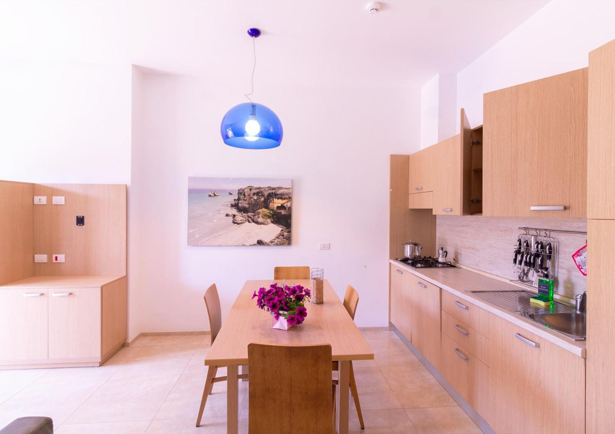 Iria Residence Torre dell'Orso Exterior photo