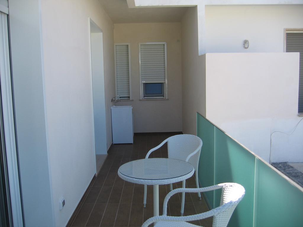 Iria Residence Torre dell'Orso Exterior photo